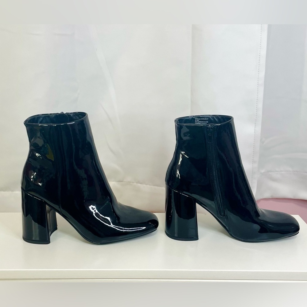 Madden Girl While Boot